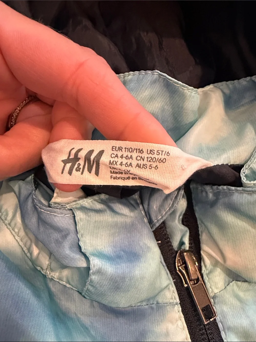 H&M Blue Tie-Dye & Navy Rain Jacket Size 5/6 - C56-010